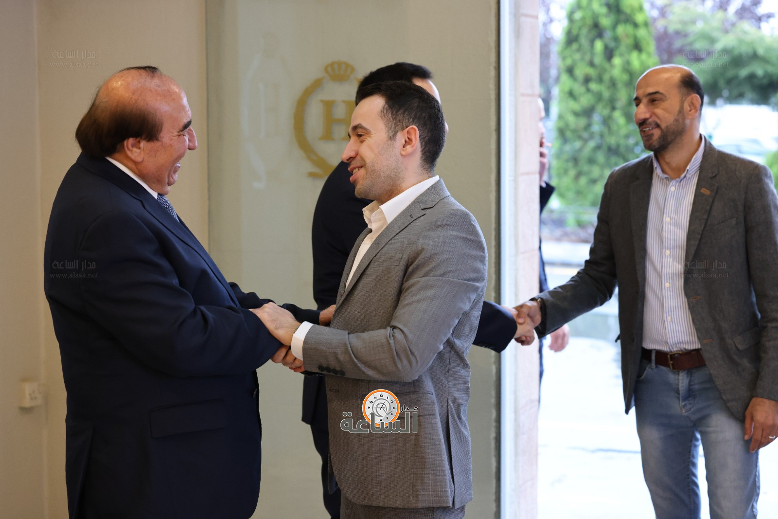 Madar Al-Saa Images 0.5907704294117226