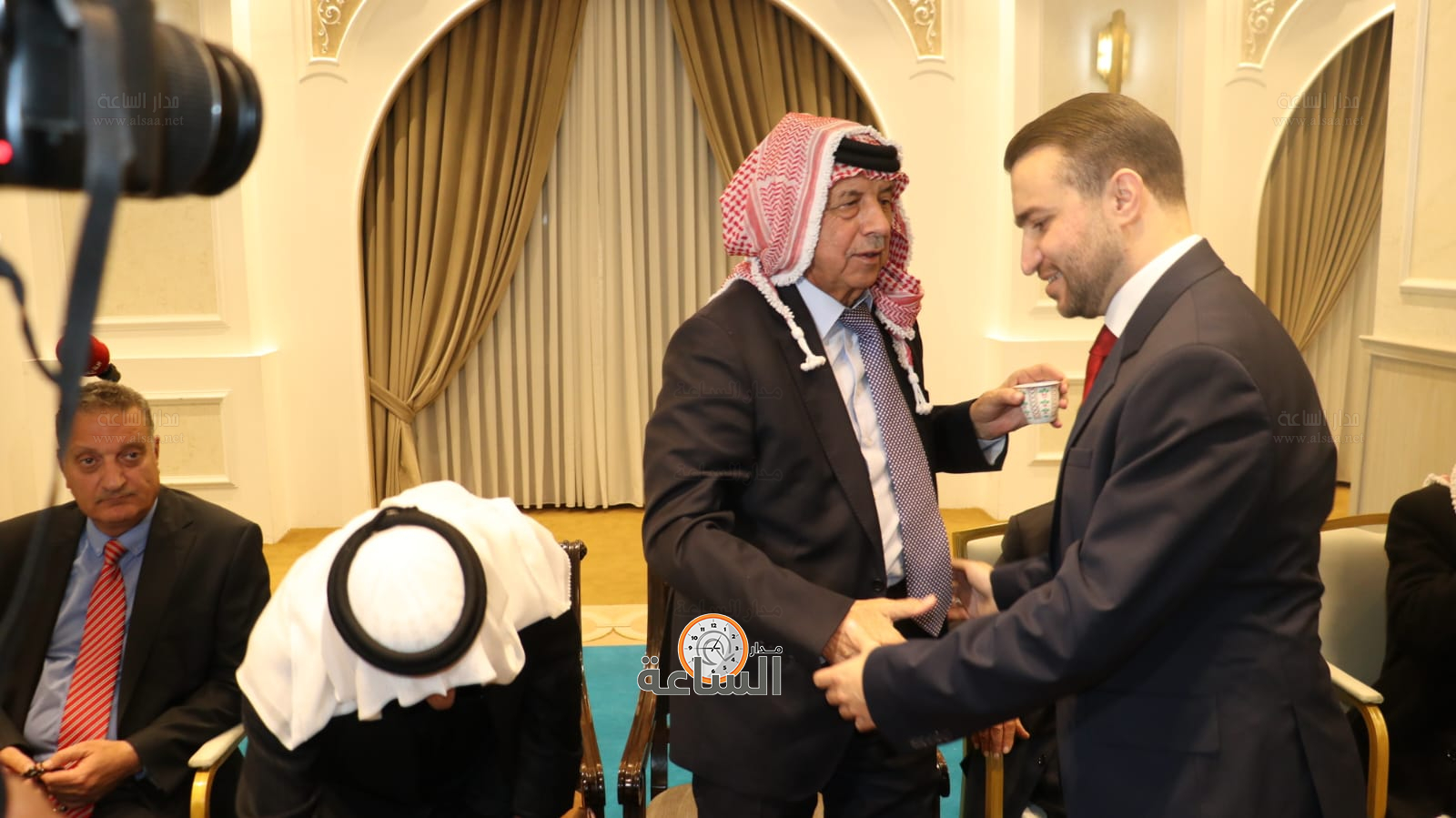 Madar Al-Saa Images 0.37604981282829764