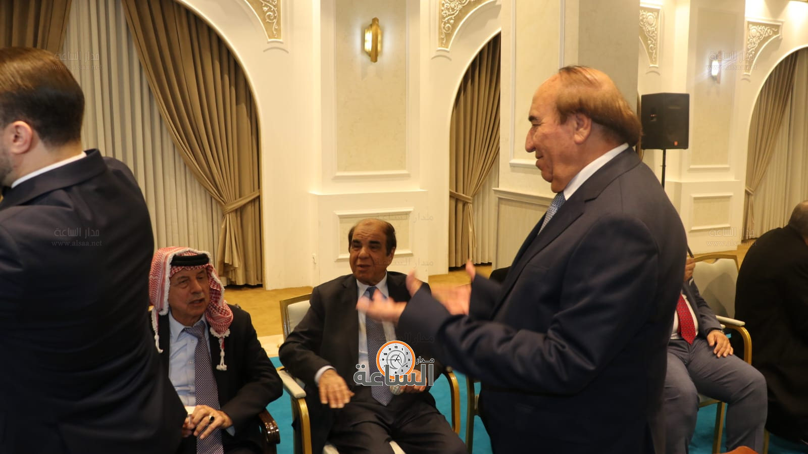 Madar Al-Saa Images 0.8441201560289731