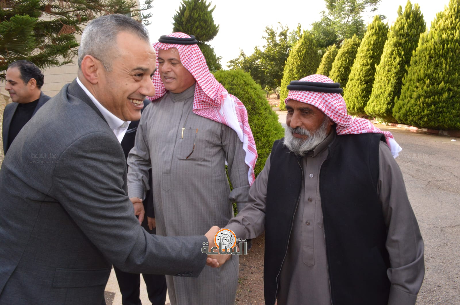 Madar Al-Saa Images 0.9704129320565483