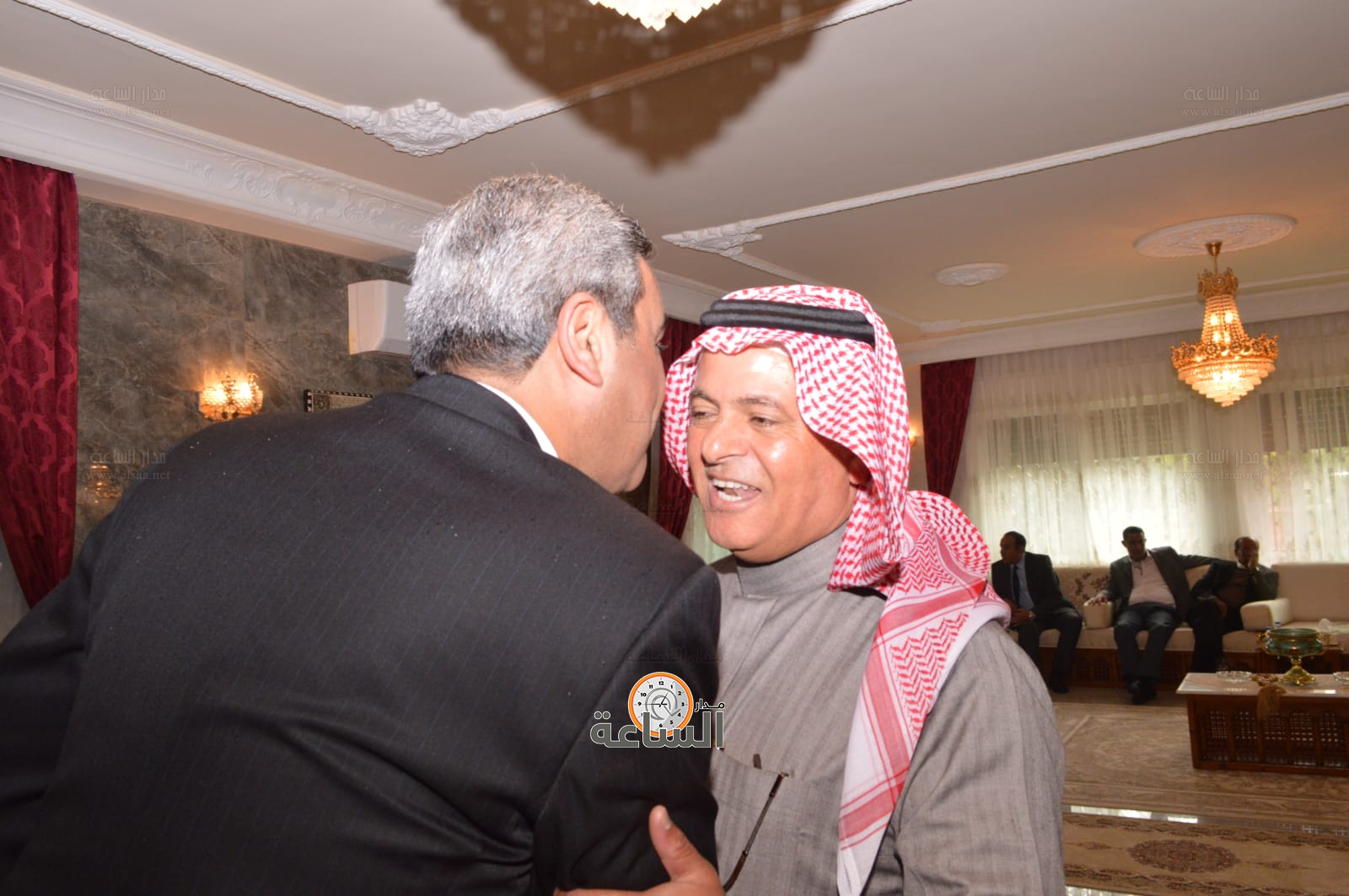 Madar Al-Saa Images 0.43151203293352347