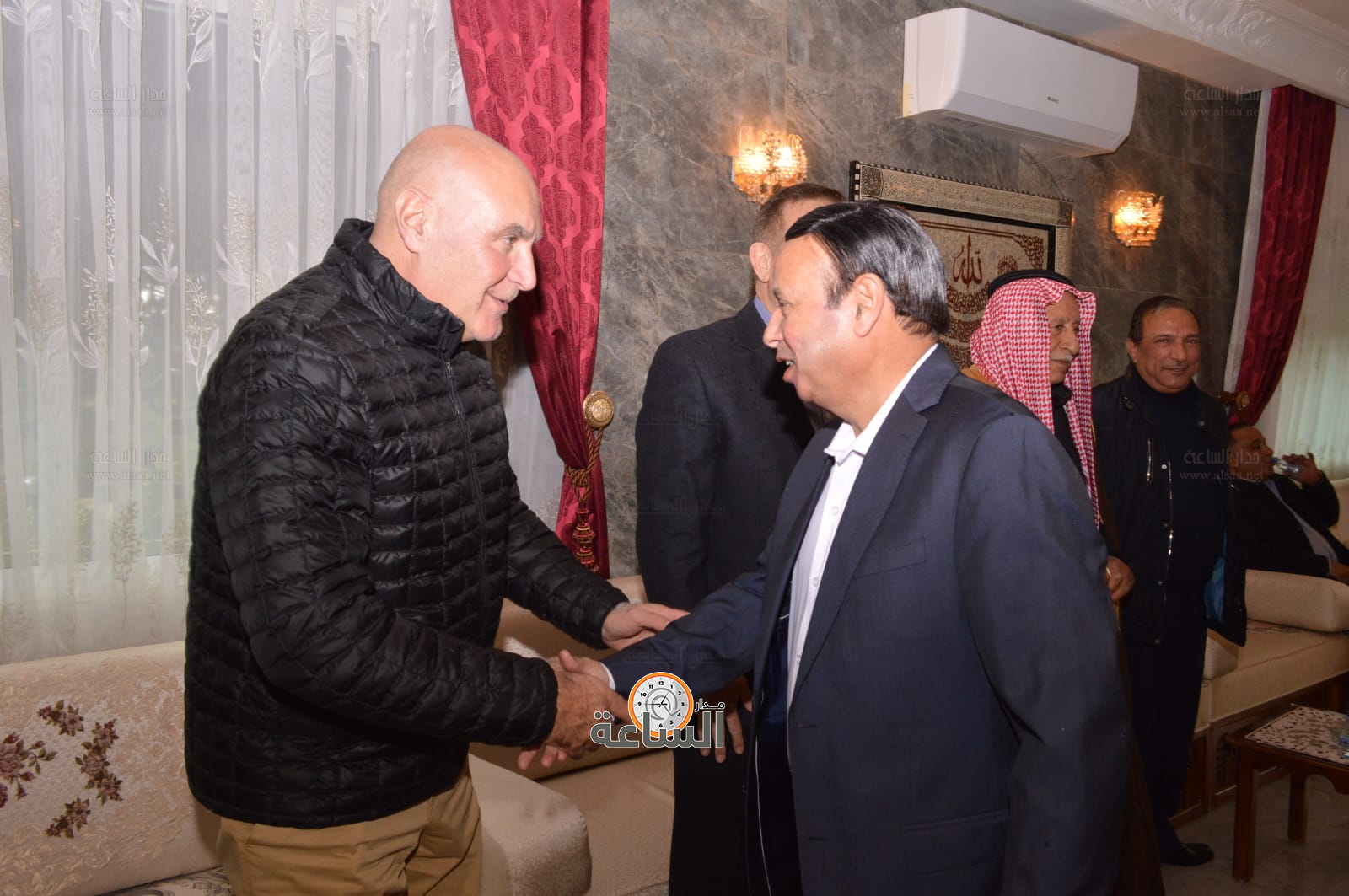 Madar Al-Saa Images 0.6089137909281443