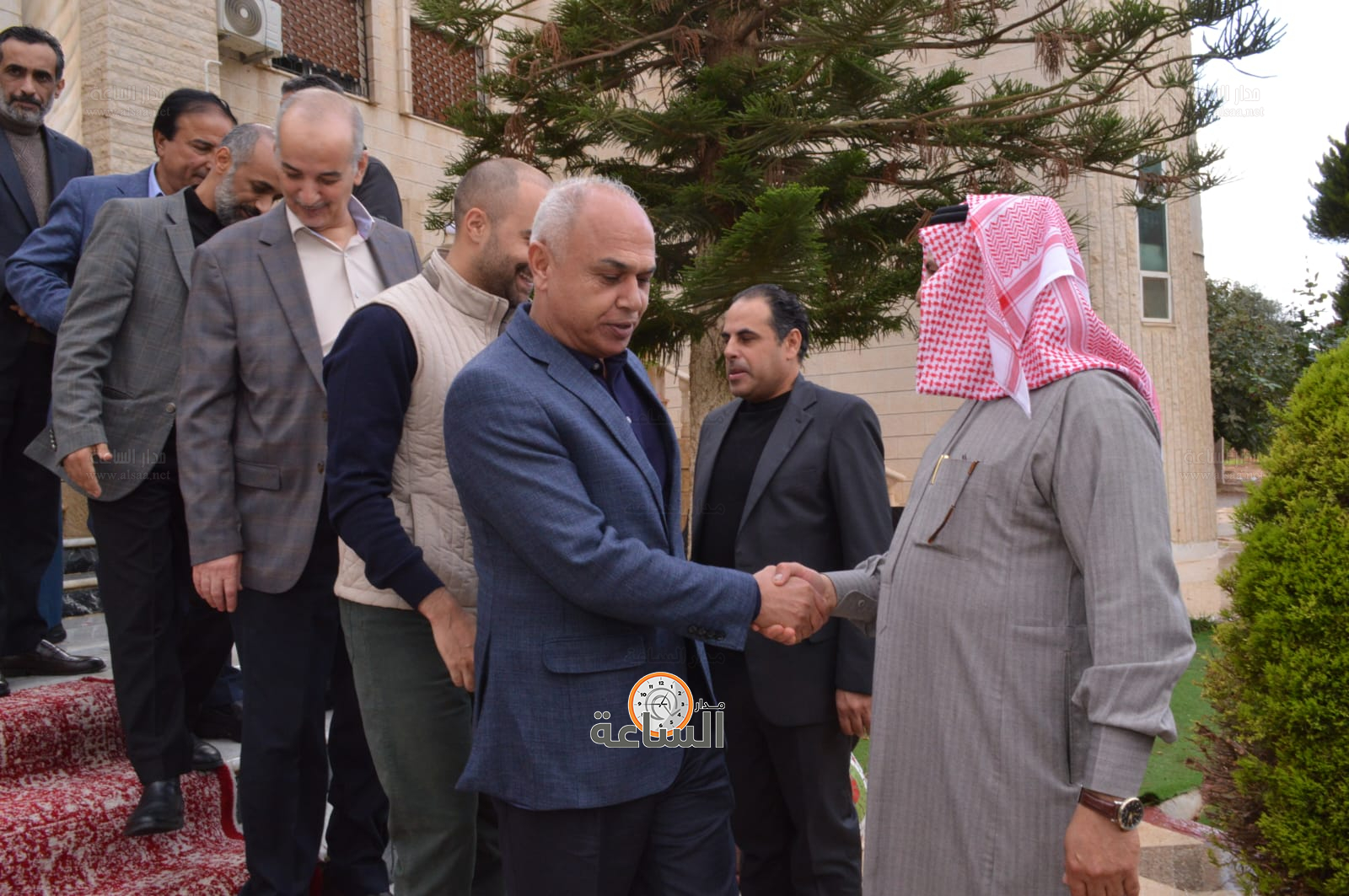 Madar Al-Saa Images 0.11194646339831393