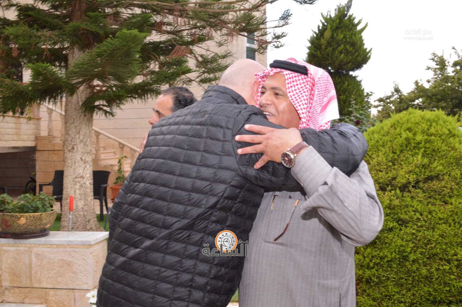 Madar Al-Saa Images 0.7415192360371291