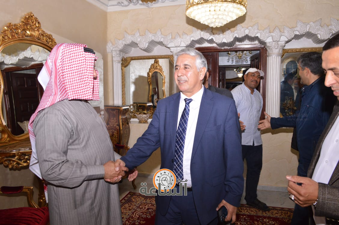 Madar Al-Saa Images 0.41215671152837097