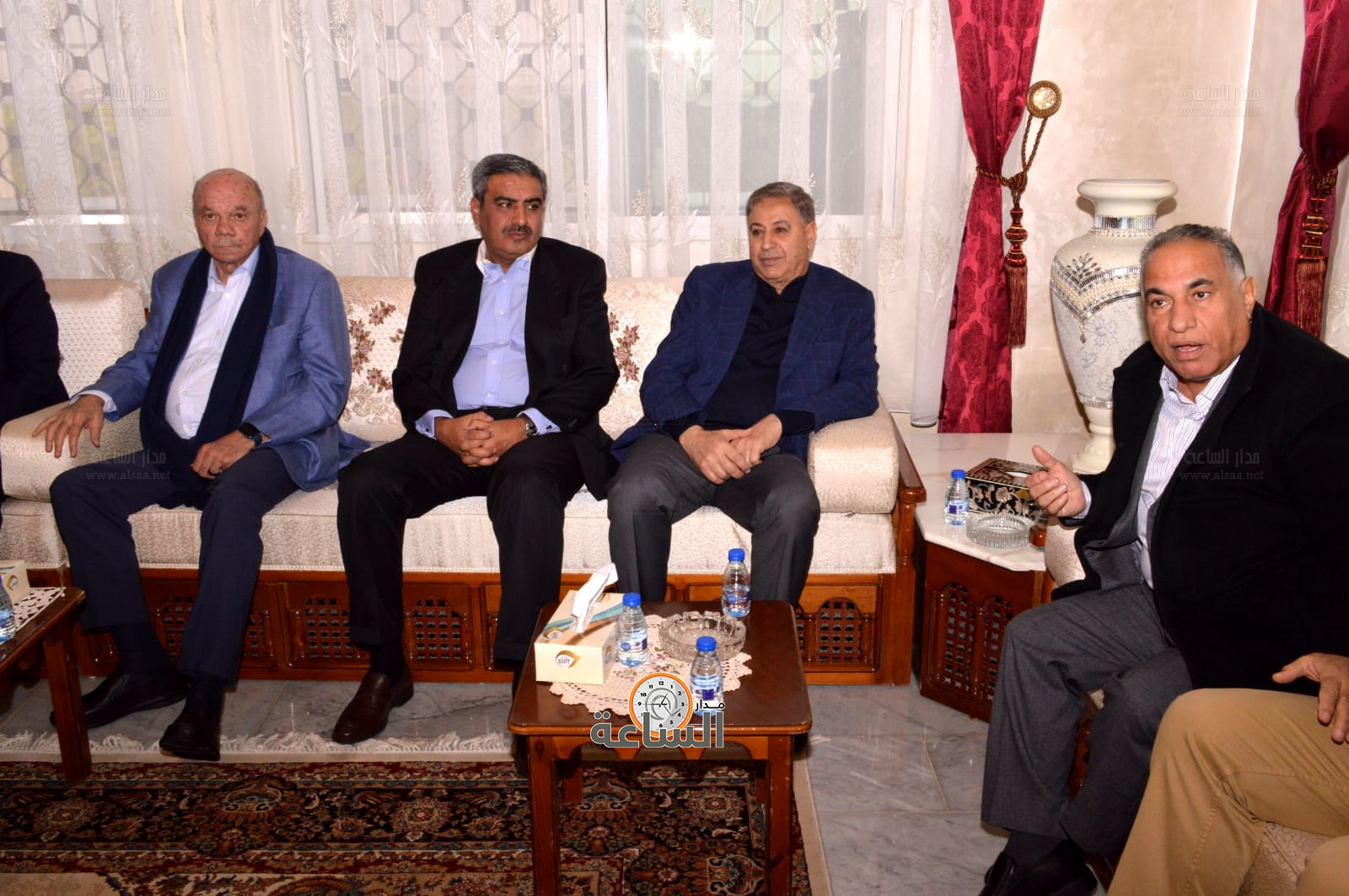 Madar Al-Saa Images 0.38680366552047163