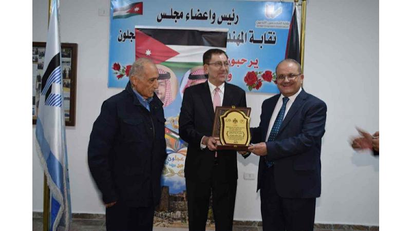 Madar Al-Saa Images 0.7358012875392151