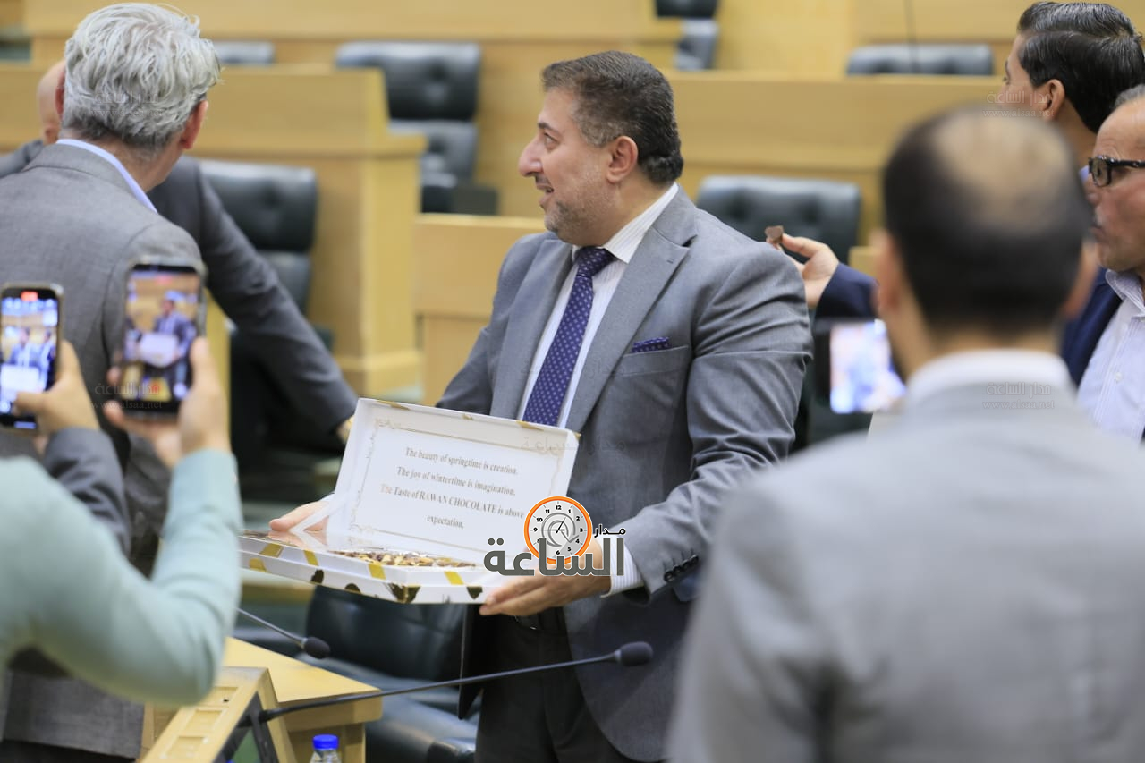 Madar Al-Saa Images 0.3733241603855999