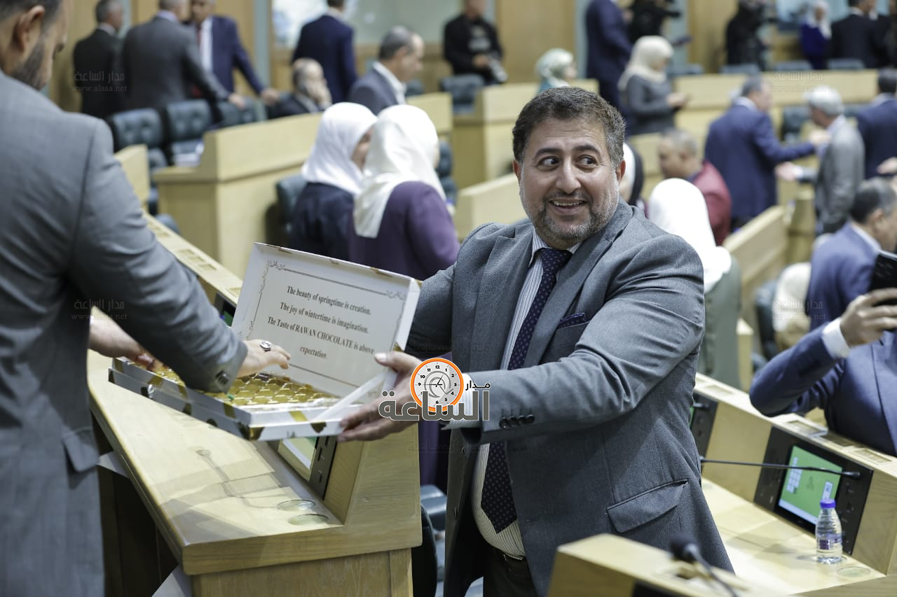 Madar Al-Saa Images 0.6478984047797494