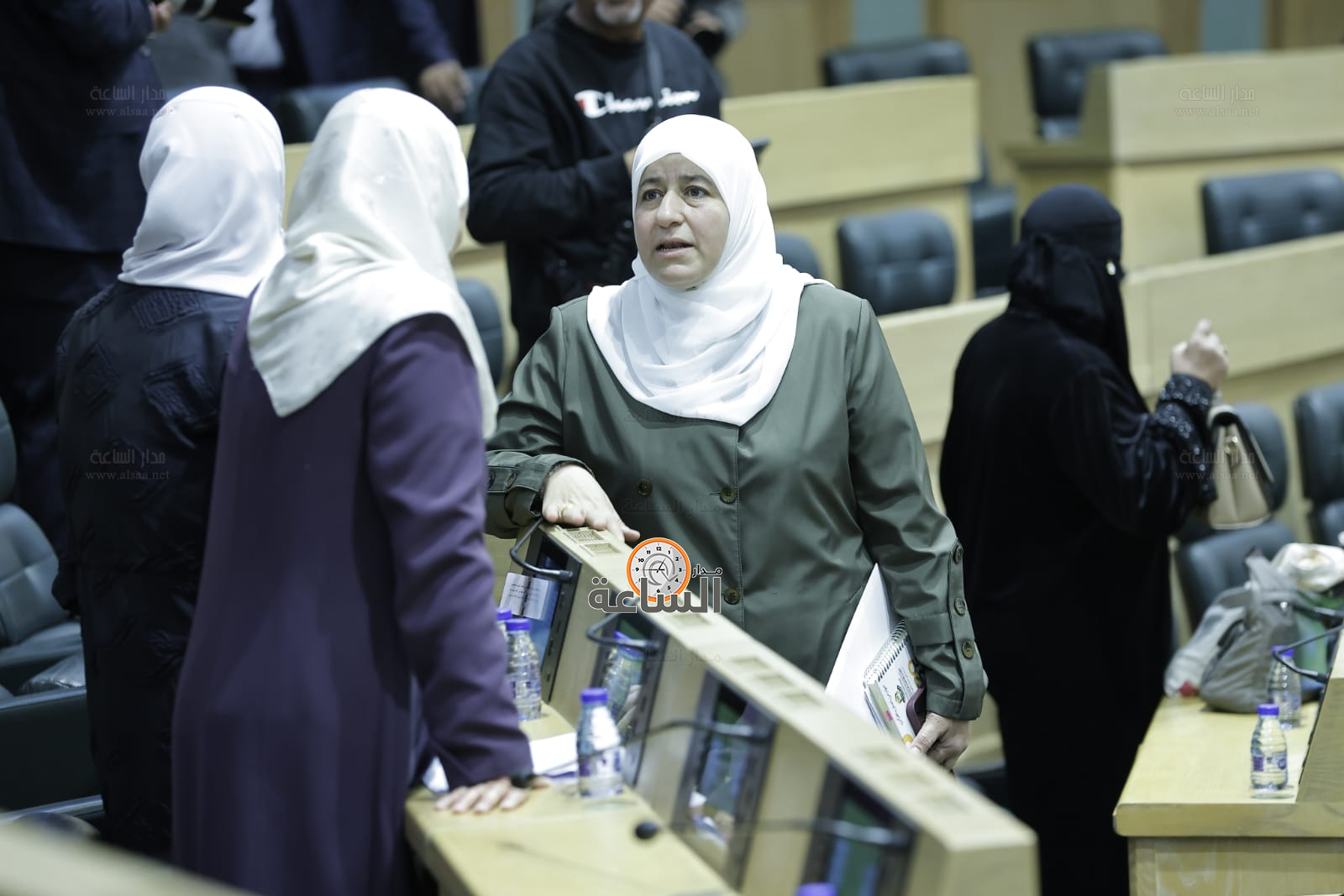 Madar Al-Saa Images 0.6452509901883143