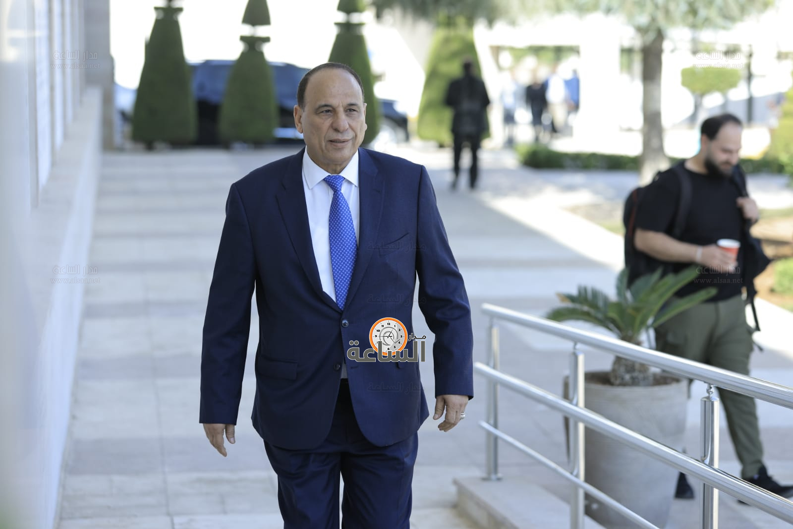 Madar Al-Saa Images 0.4767333093606614