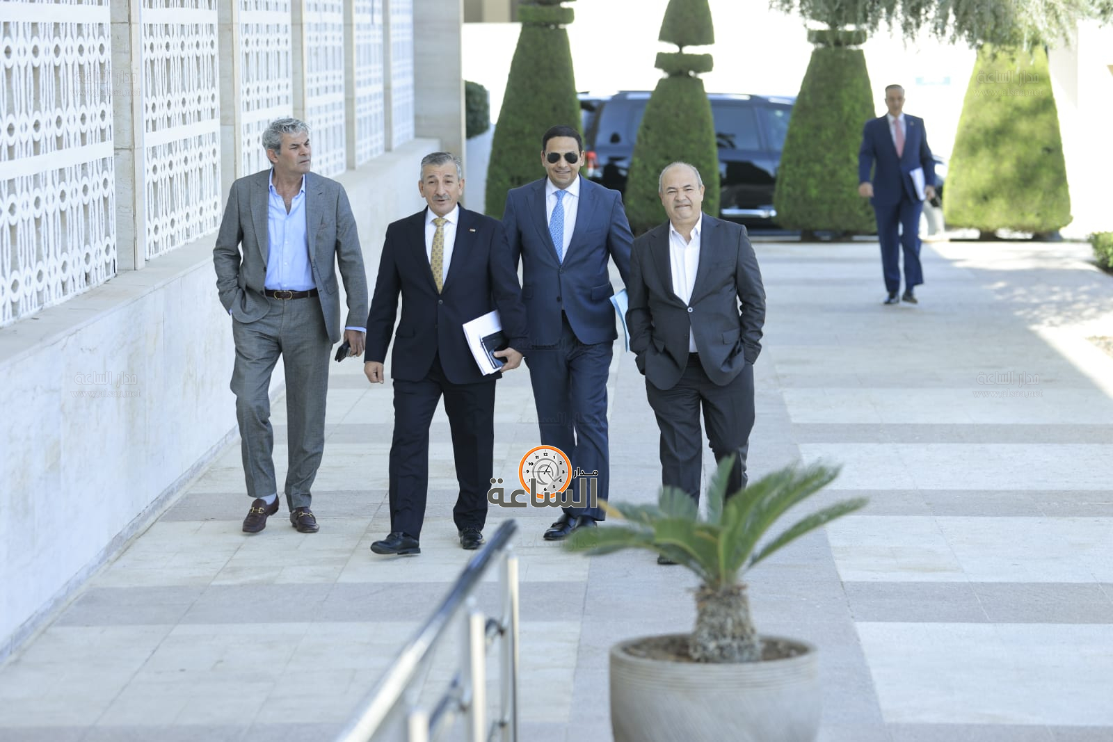 Madar Al-Saa Images 0.6860149891351162