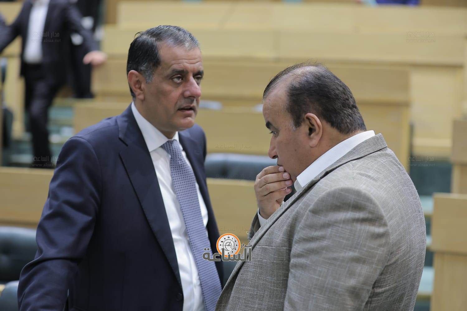 Madar Al-Saa Images 0.08035648107648896