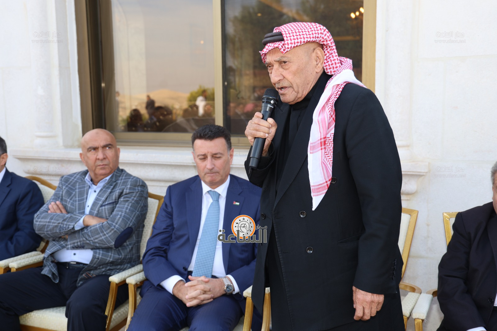 Madar Al-Saa Images 0.5461343822449629