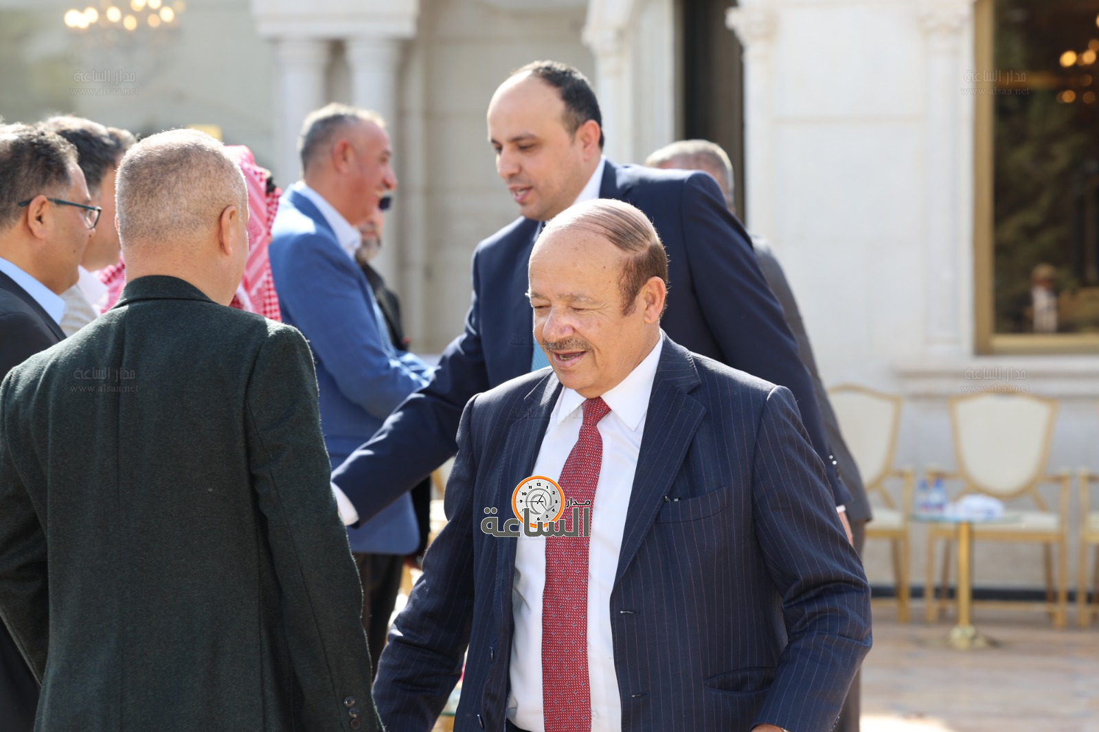 Madar Al-Saa Images 0.842888136952122