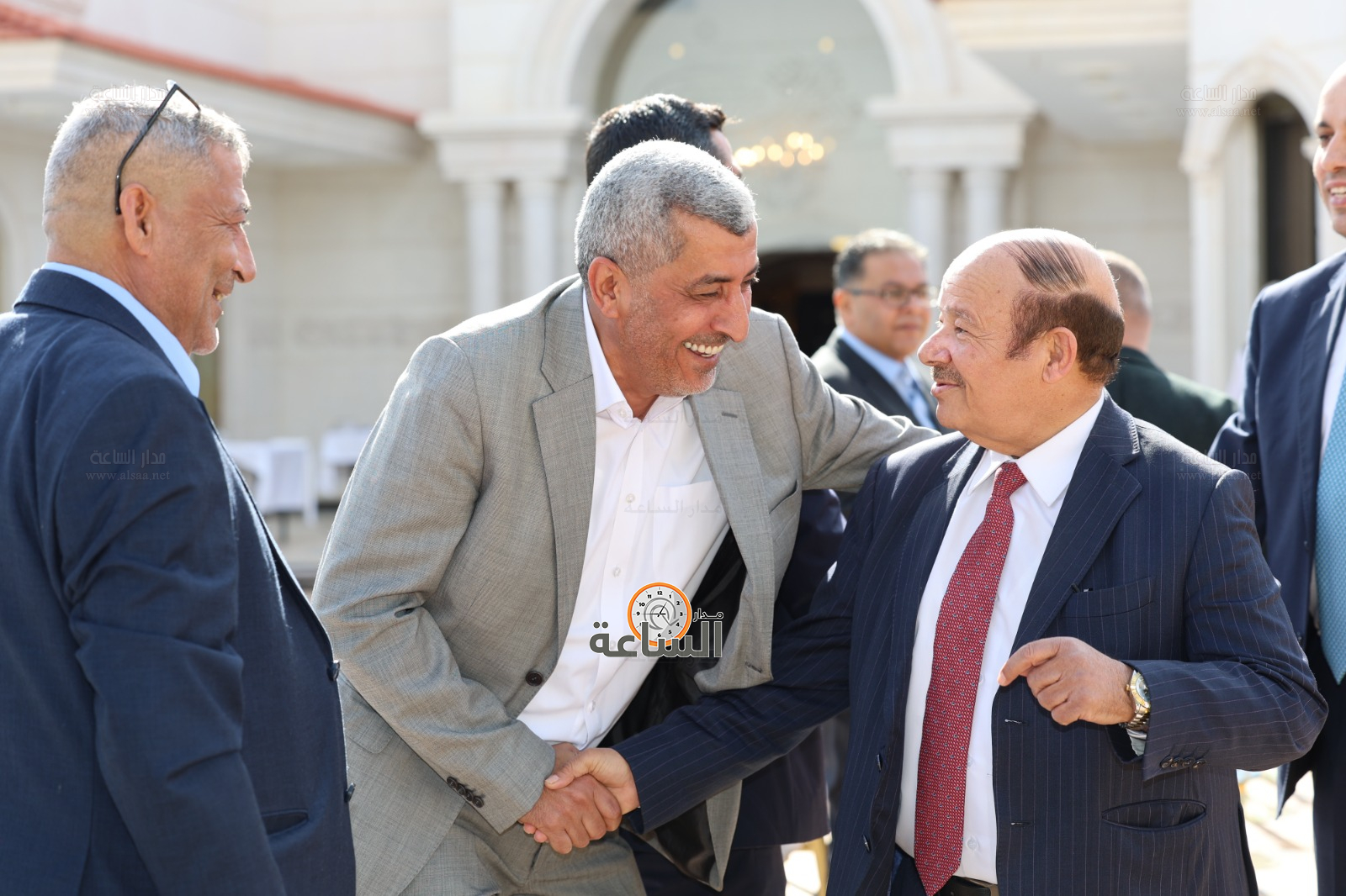 Madar Al-Saa Images 0.8468821238315692