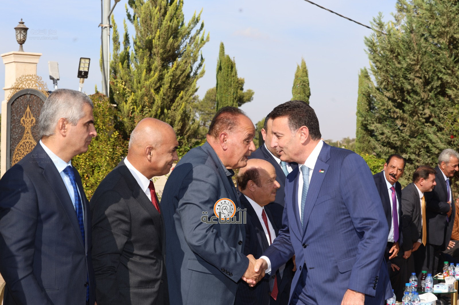 Madar Al-Saa Images 0.1652141662557569