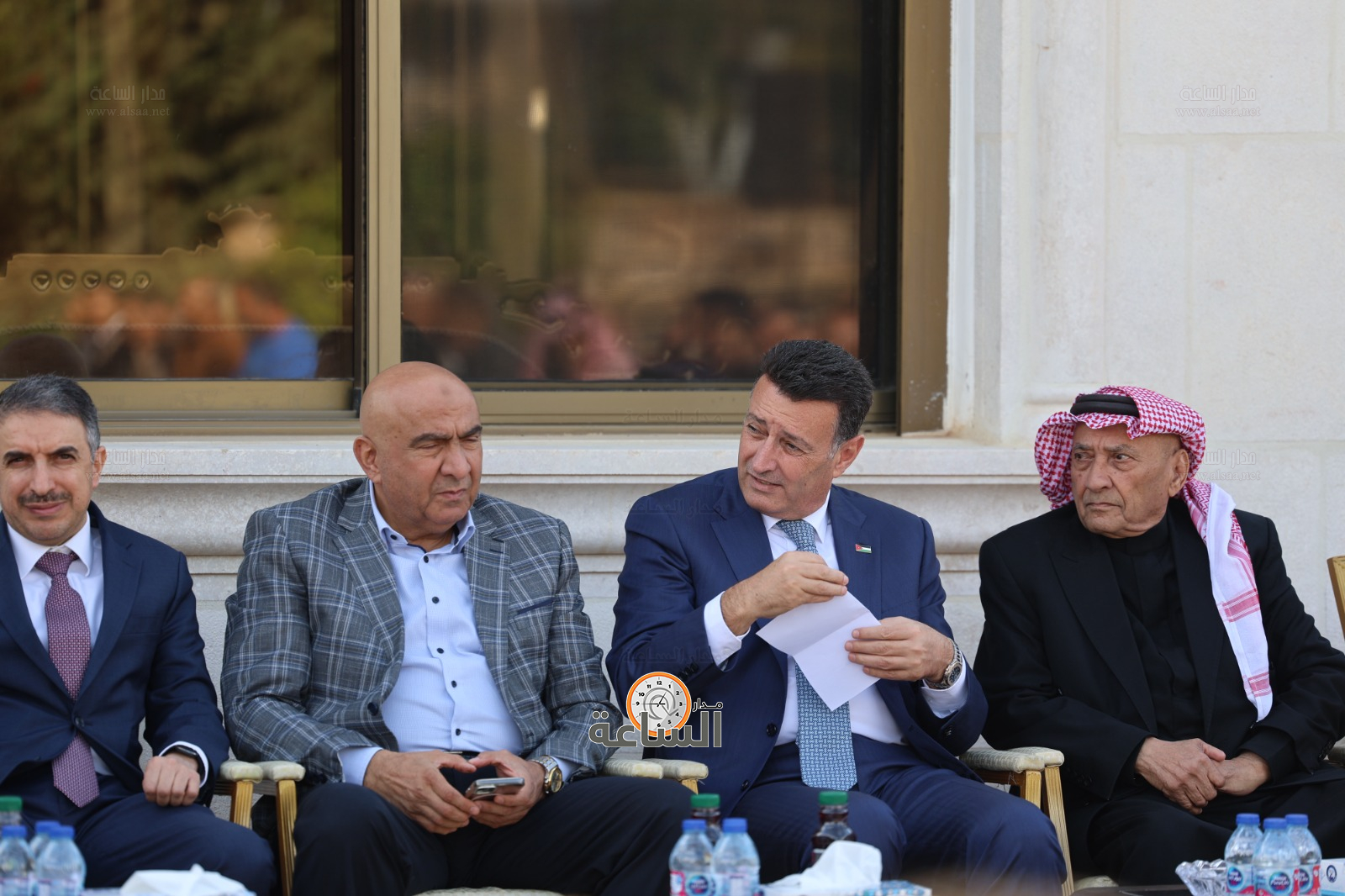 Madar Al-Saa Images 0.14141595646241922