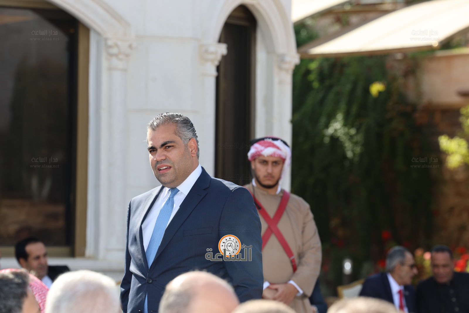 Madar Al-Saa Images 0.8351460358668785