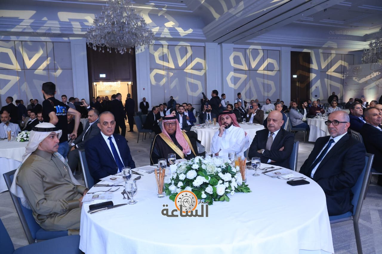 Madar Al-Saa Images 0.7302710290400871