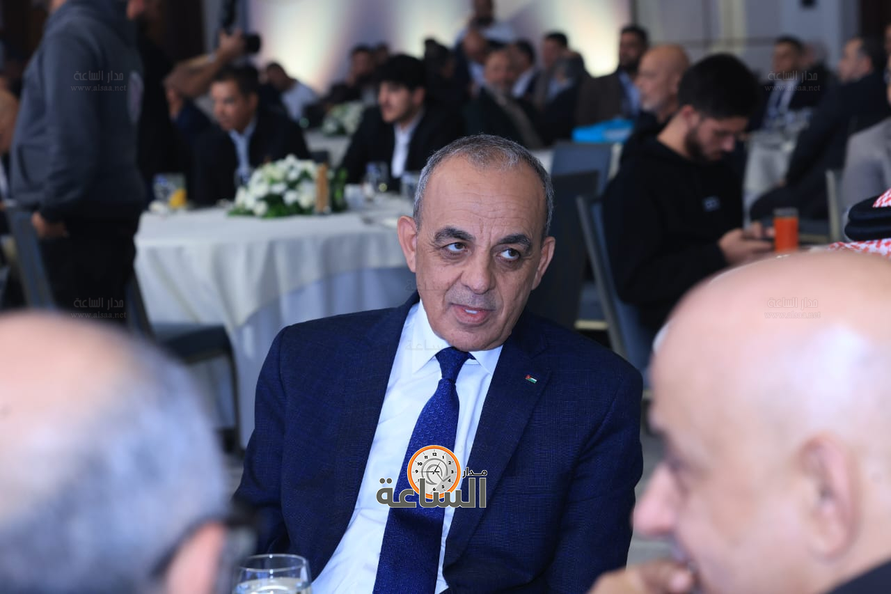 Madar Al-Saa Images 0.14595240639991935