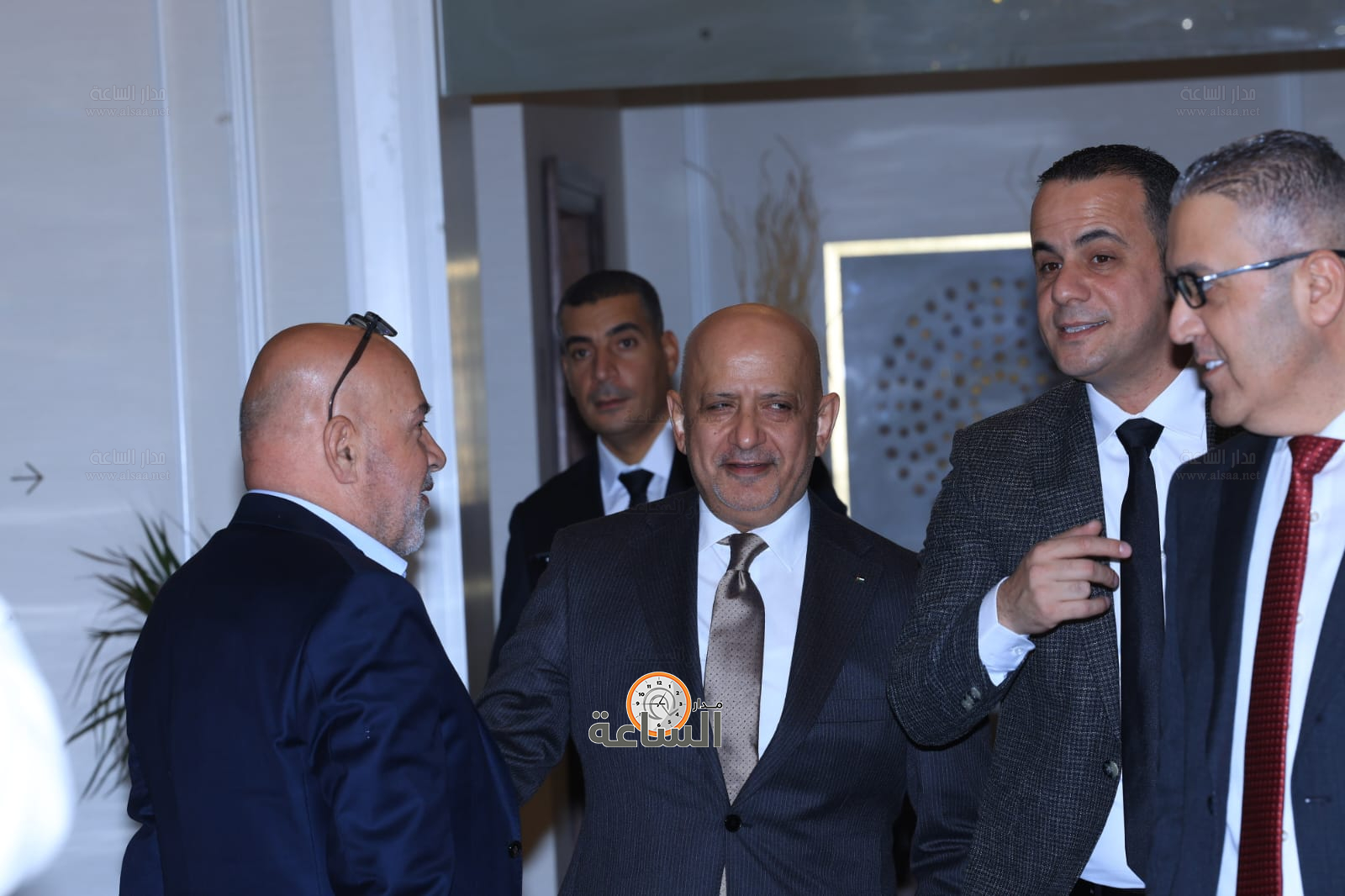 Madar Al-Saa Images 0.9947461919716408