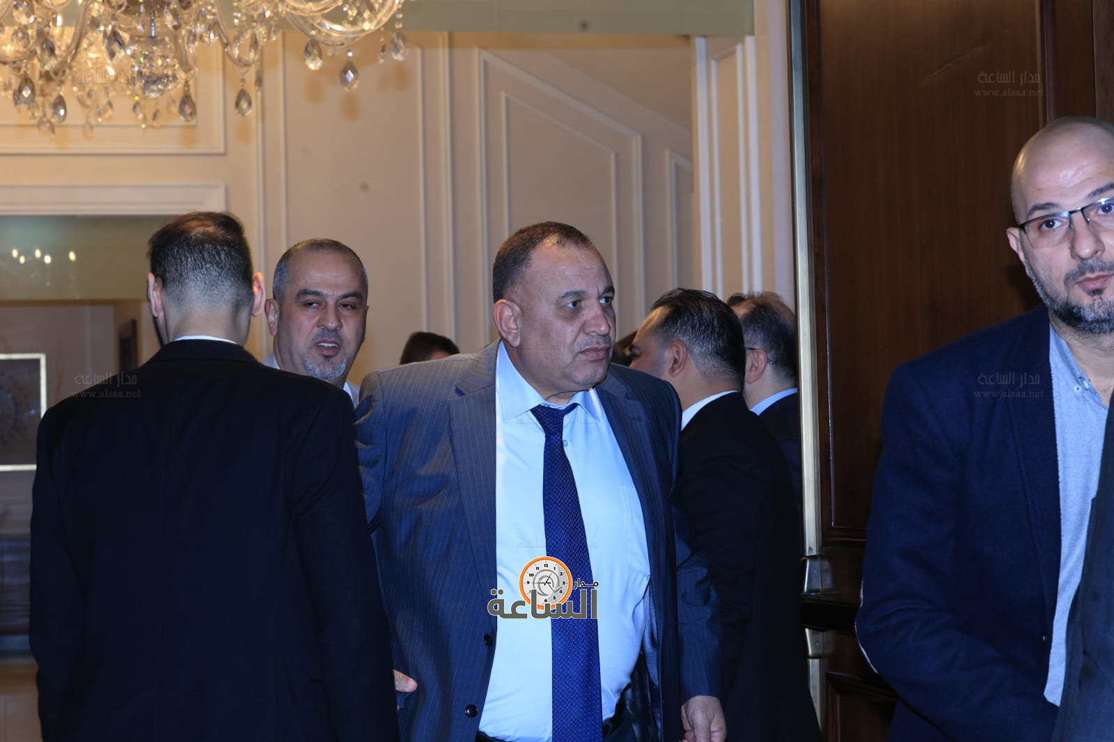 Madar Al-Saa Images 0.6810196289827328