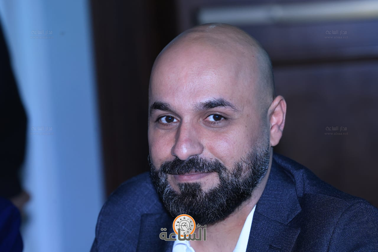 Madar Al-Saa Images 0.11283729995251335