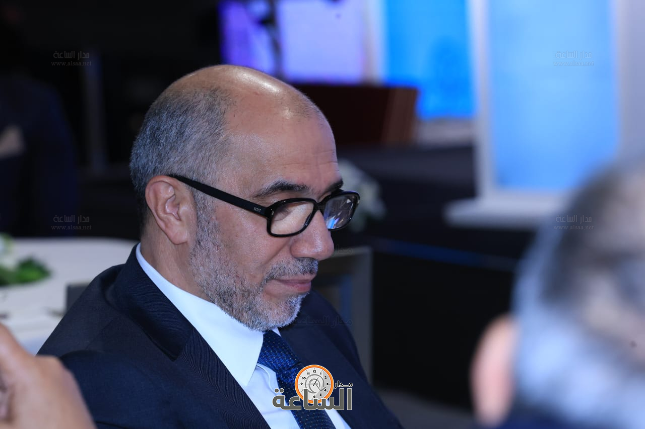 Madar Al-Saa Images 0.15062008637993818