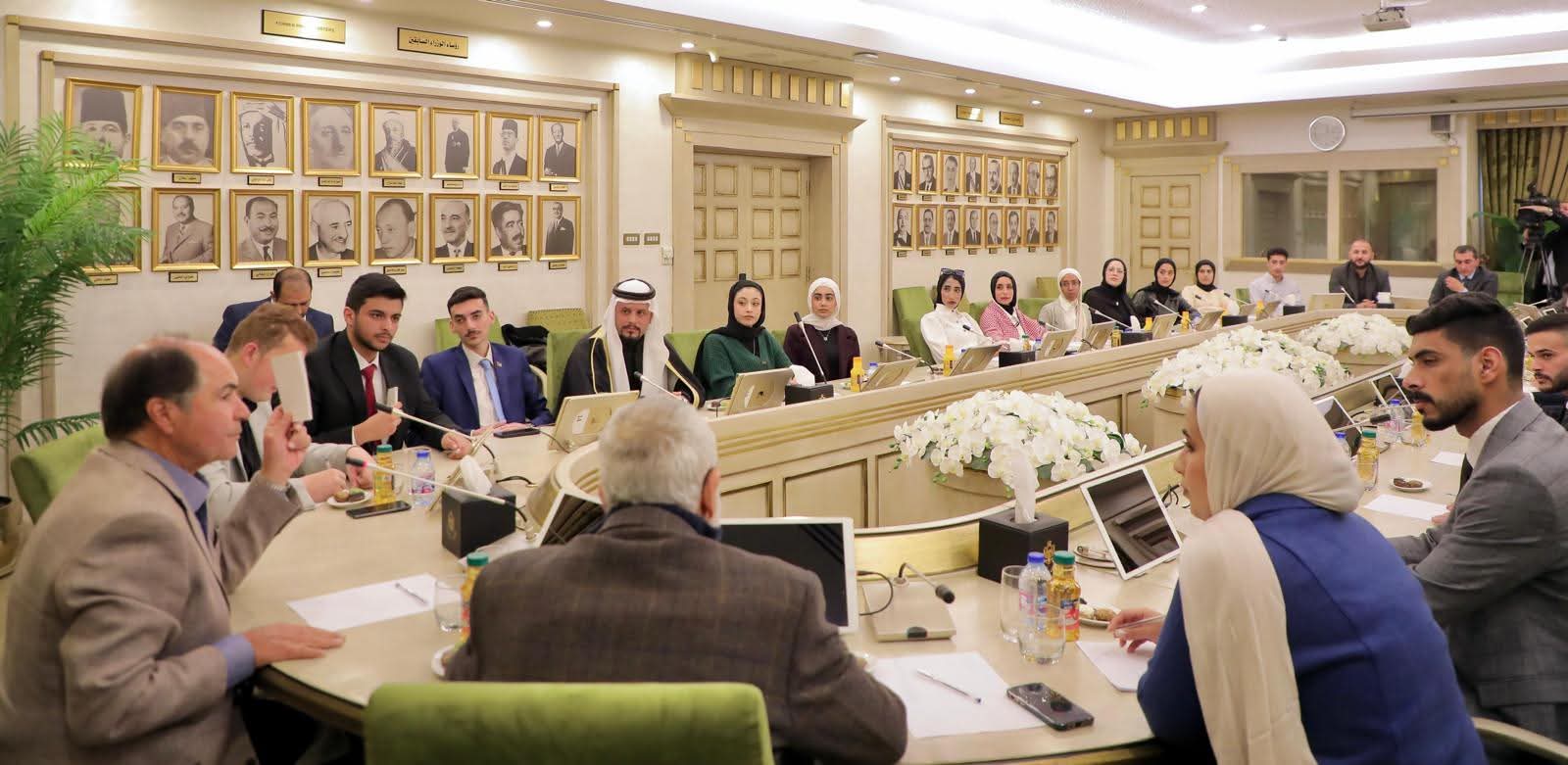 Madar Al-Saa Images 0.8325710989028365