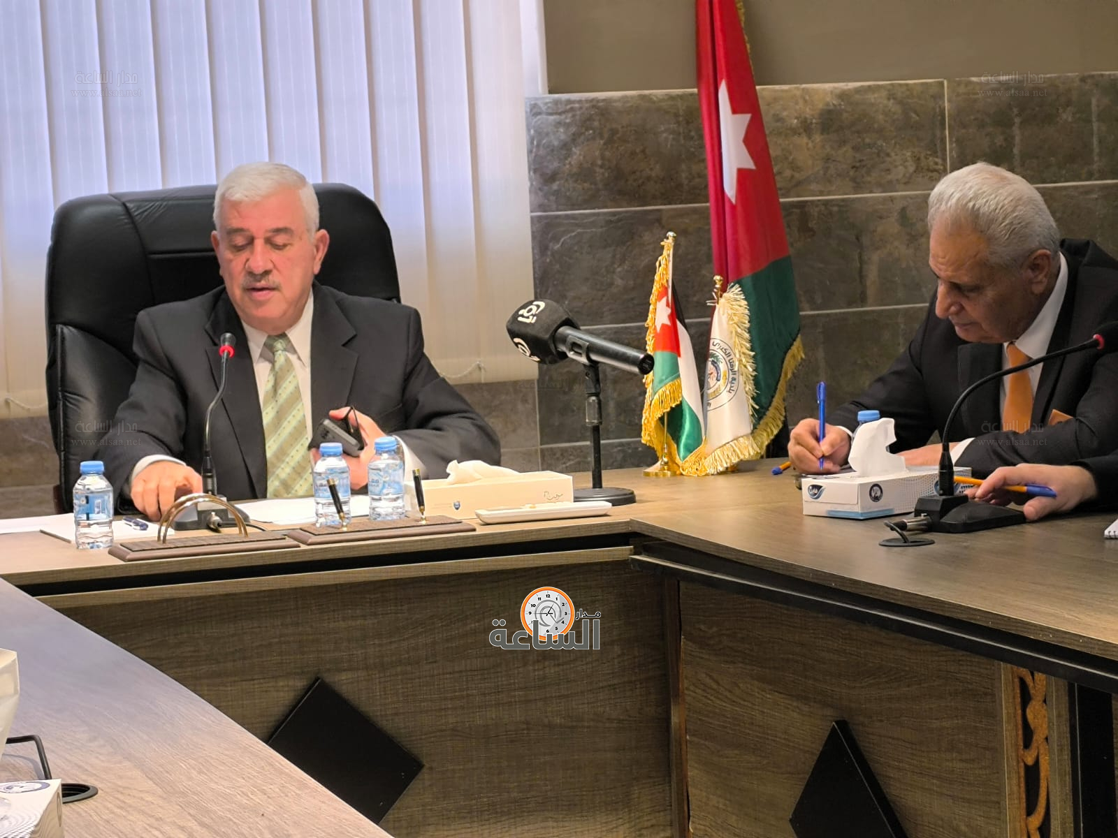 Madar Al-Saa Images 0.8180969651917349