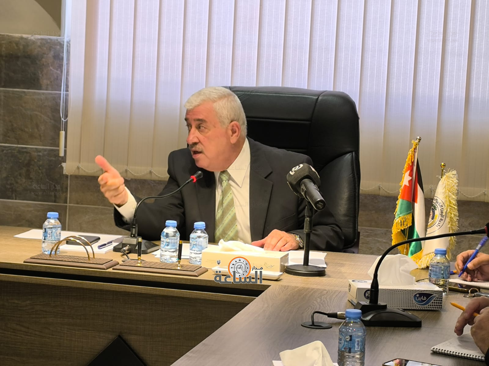 Madar Al-Saa Images 0.8166826151821758