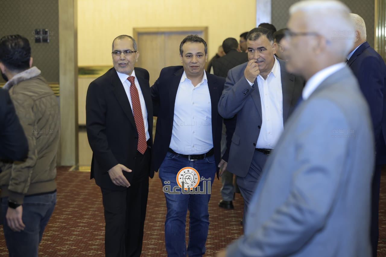 Madar Al-Saa Images 0.46199523985626767