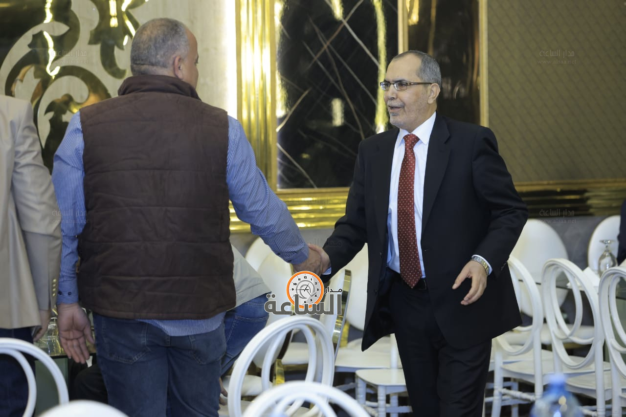 Madar Al-Saa Images 0.6550522083882923