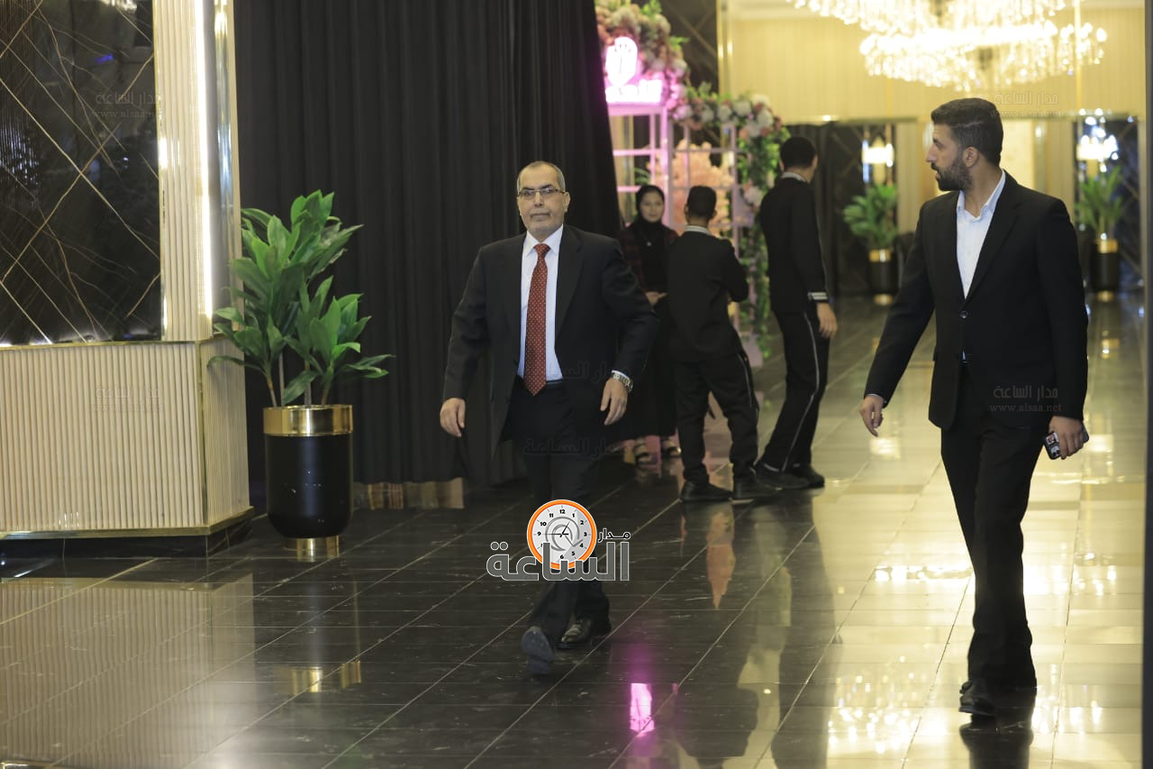 Madar Al-Saa Images 0.18521325425176205