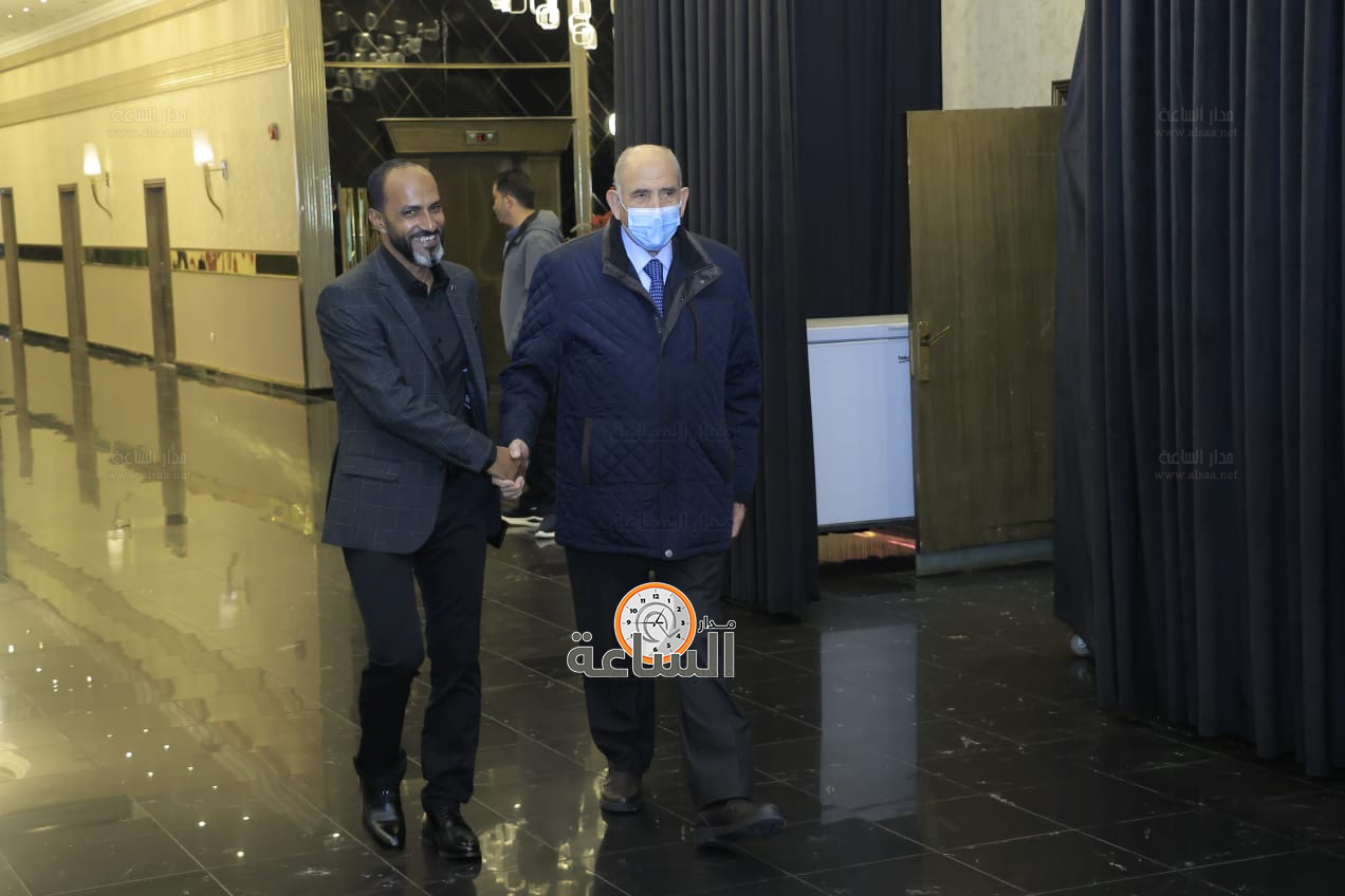 Madar Al-Saa Images 0.9444521651474371