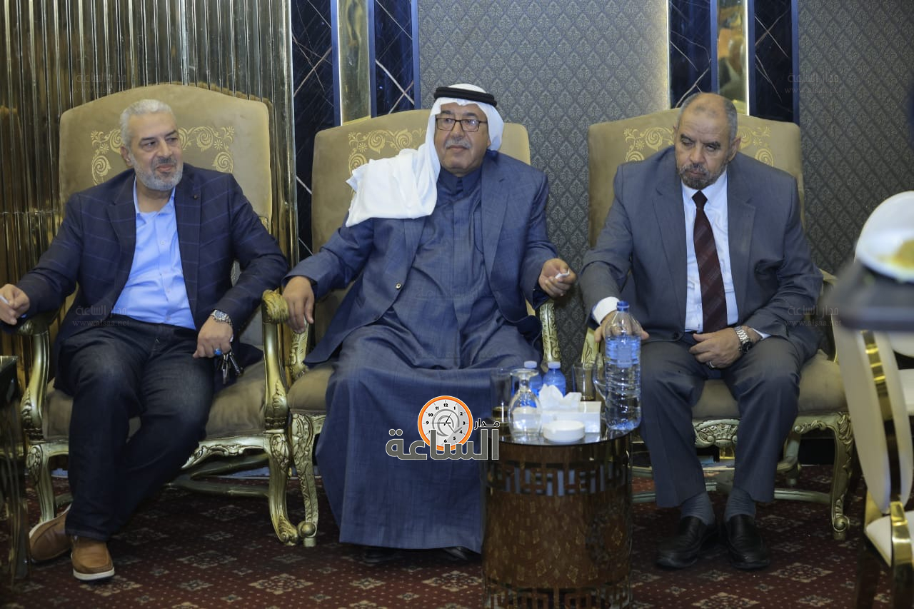 Madar Al-Saa Images 0.6123464043111837