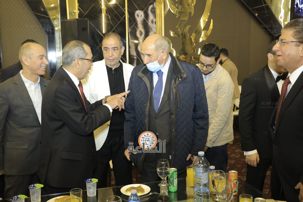 Madar Al-Saa Images 0.20617178594493635