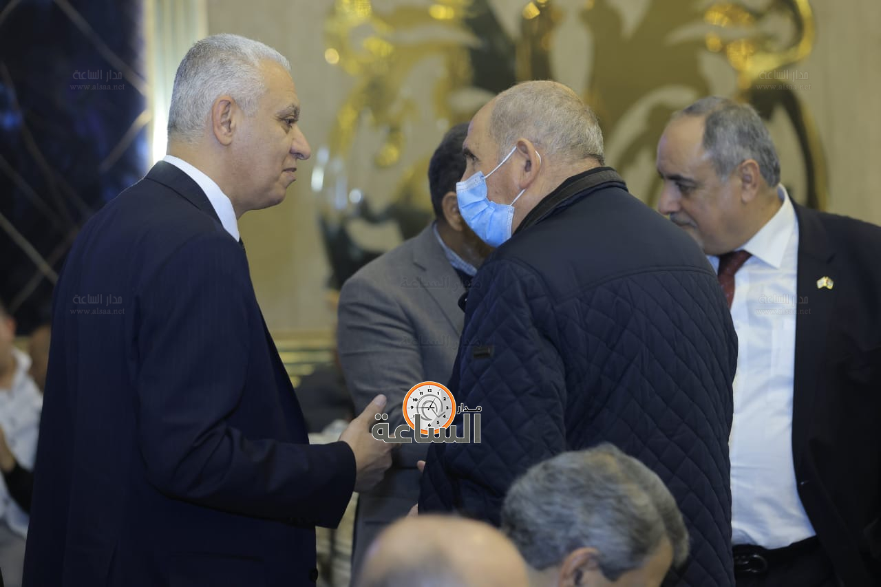 Madar Al-Saa Images 0.01725366885444435