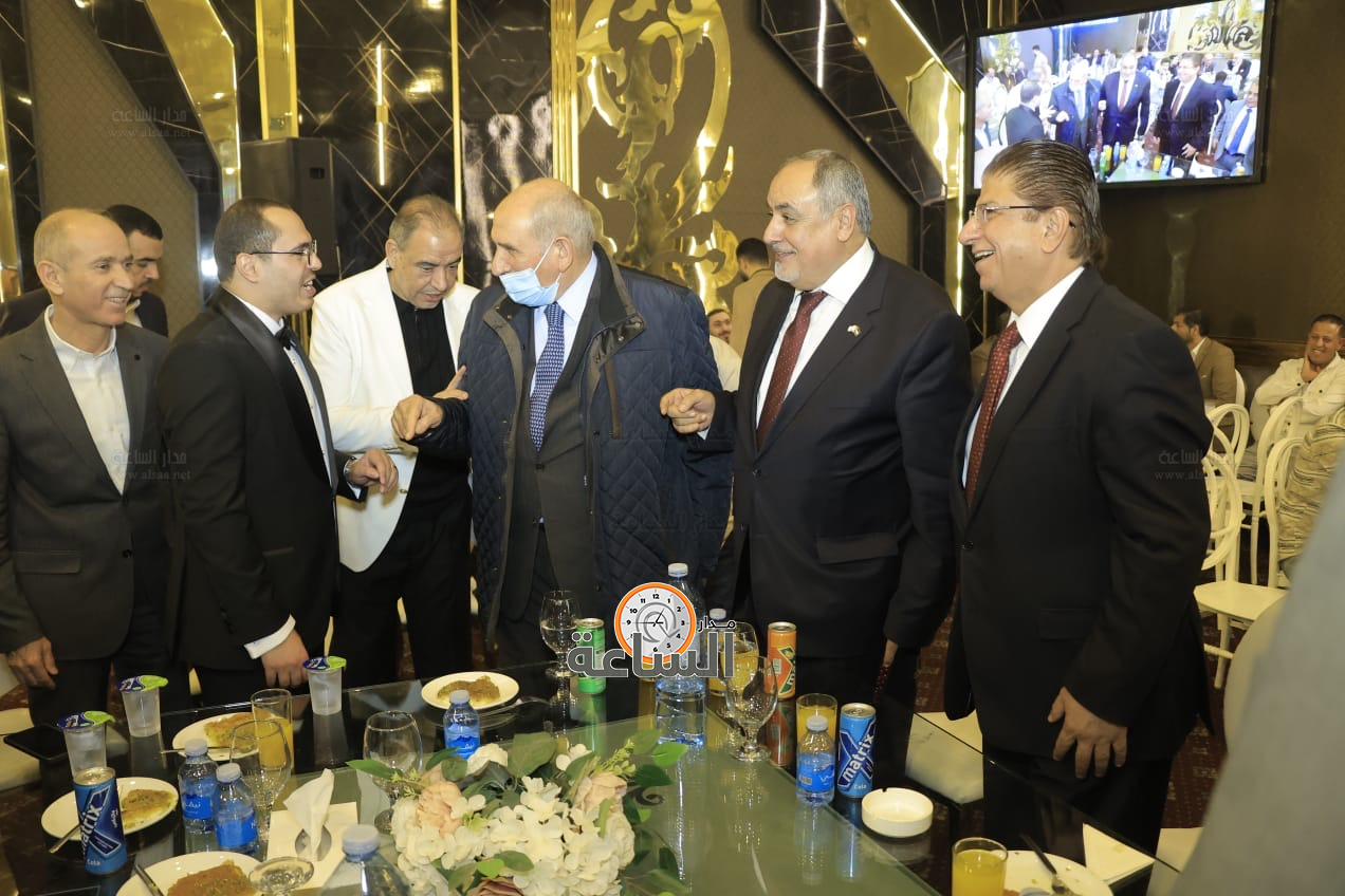 Madar Al-Saa Images 0.33338055047592174