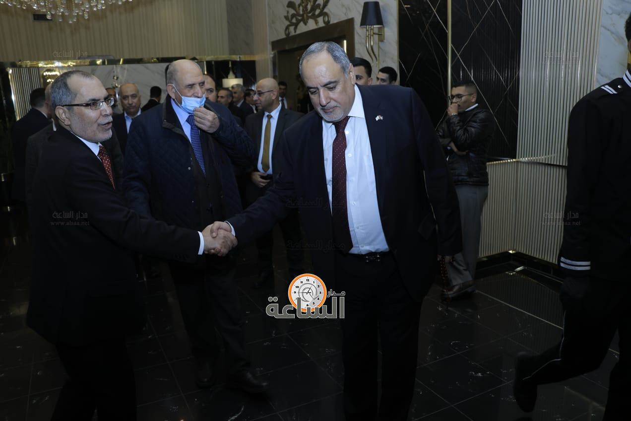 Madar Al-Saa Images 0.8569734531239318