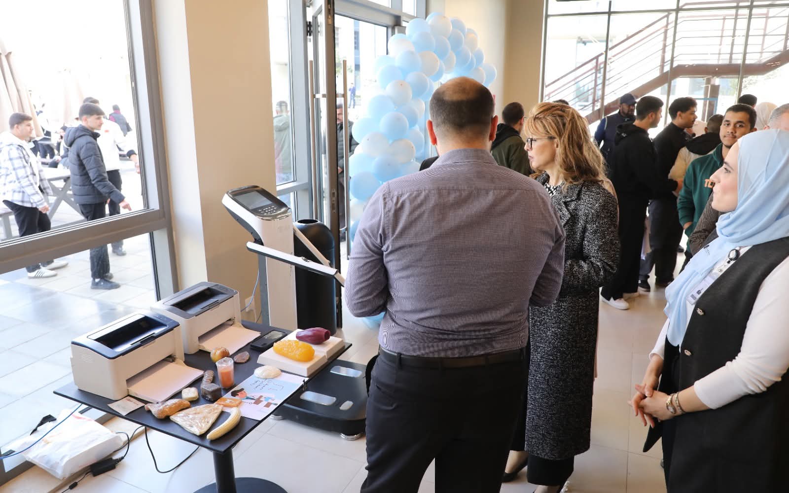 Madar Al-Saa Images 0.07520360712874408