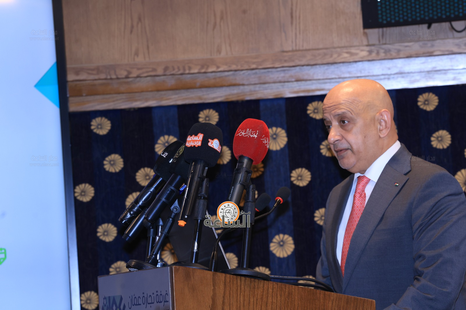 Madar Al-Saa Images 0.6758013187083192