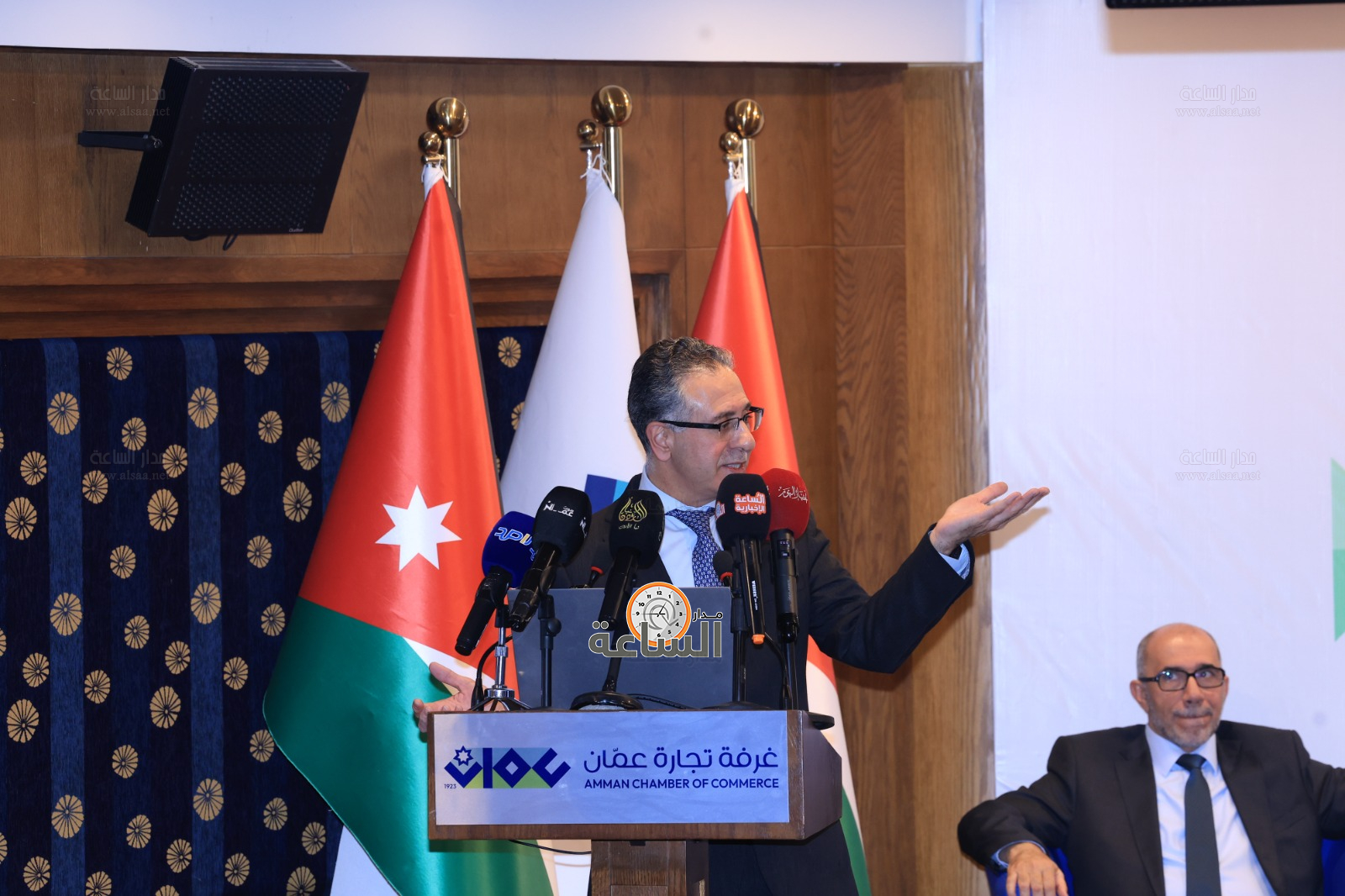 Madar Al-Saa Images 0.9418703863034504