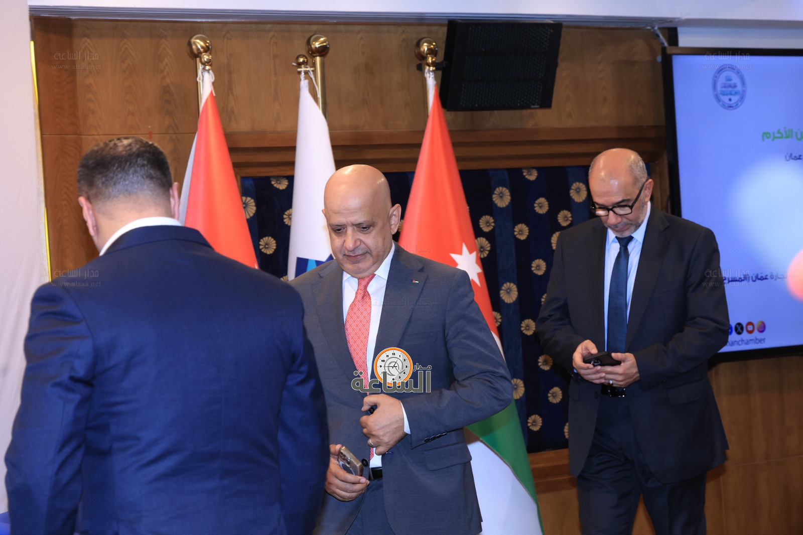 Madar Al-Saa Images 0.14904702031614558