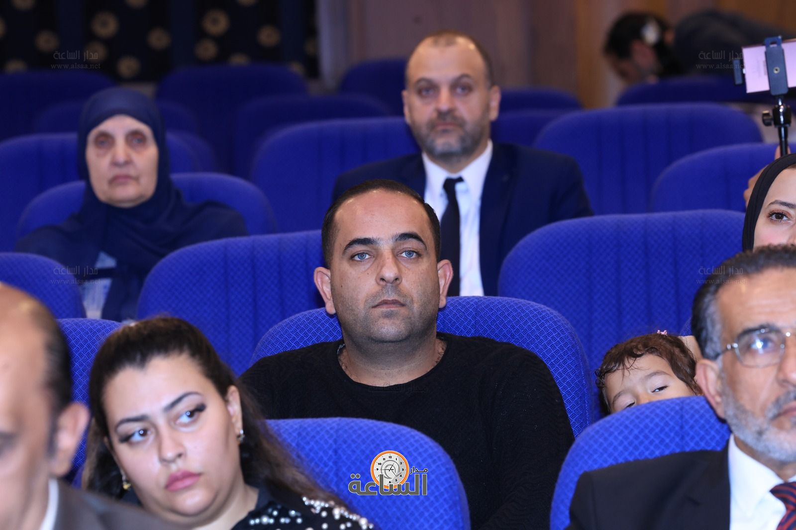 Madar Al-Saa Images 0.6085367185106202