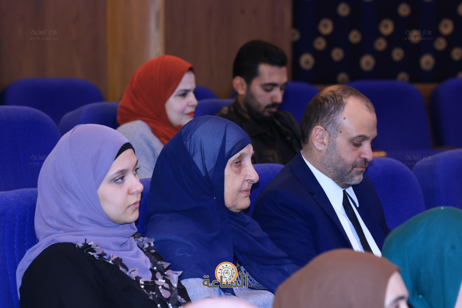 Madar Al-Saa Images 0.458810931269129