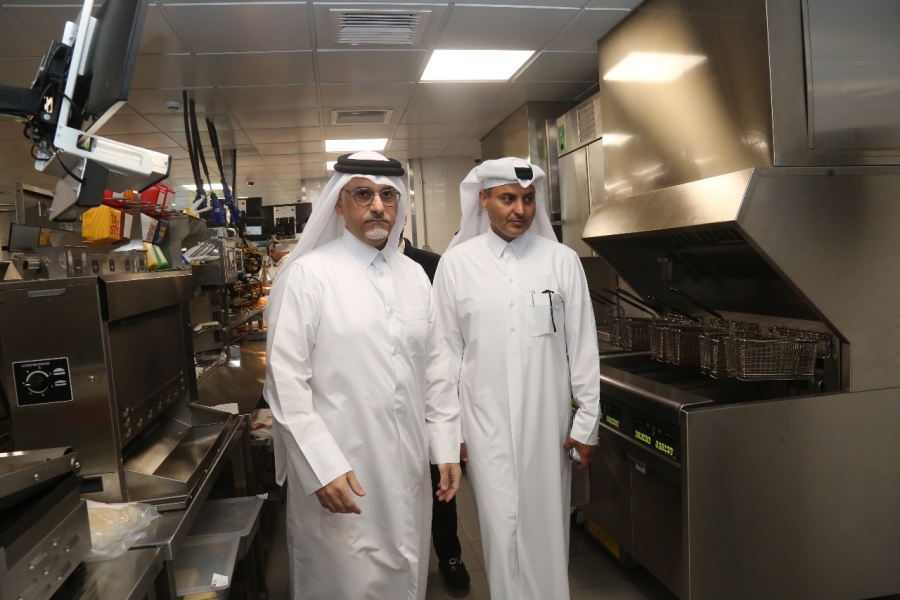 Madar Al-Saa Images 0.8399155341985654