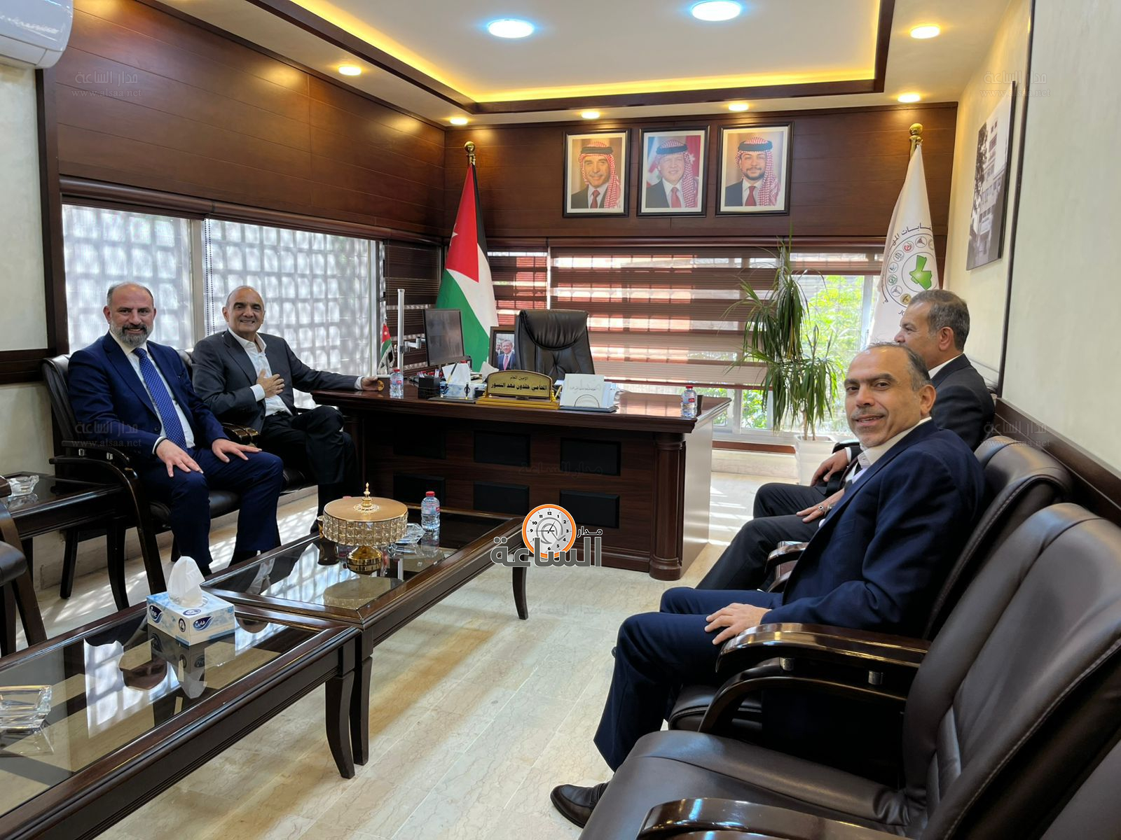 Madar Al-Saa Images 0.22682168201724895