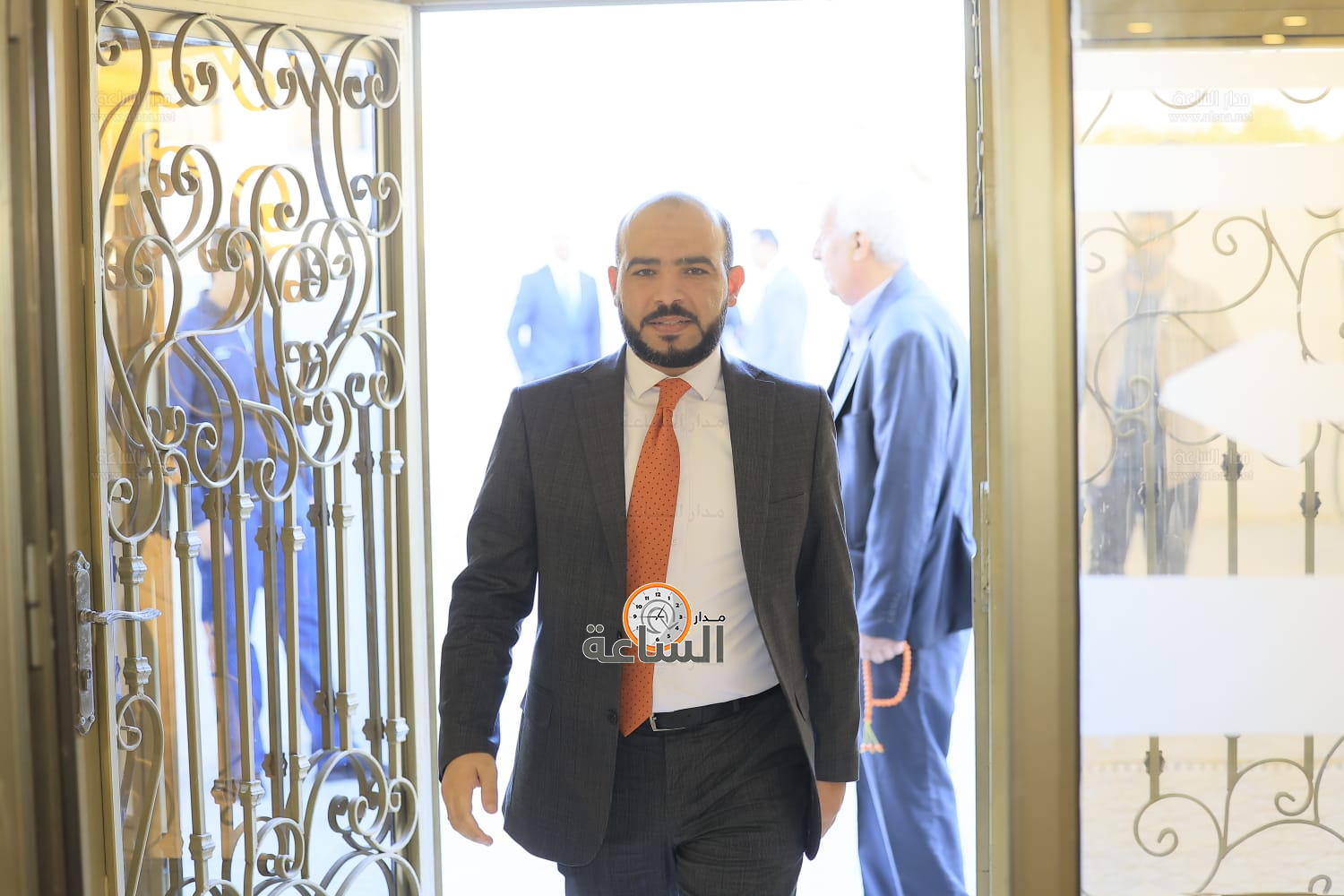 Madar Al-Saa Images 0.4278748314573114